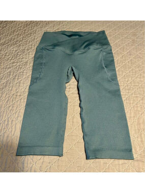 MIRITY Women’s Yoga, Biking, Sport, Shorts Size S Running Teal High Waisted